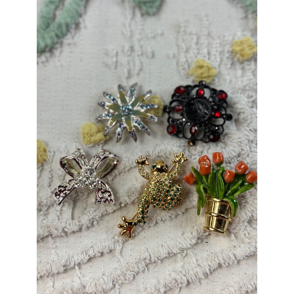 Vintage Style Brooch Lot 5pcmonet Frog Tulip Bow Sunburst Rhinestone Enamel Pins